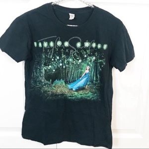 Taylor Swift l Speak Now Graphic T-shirt